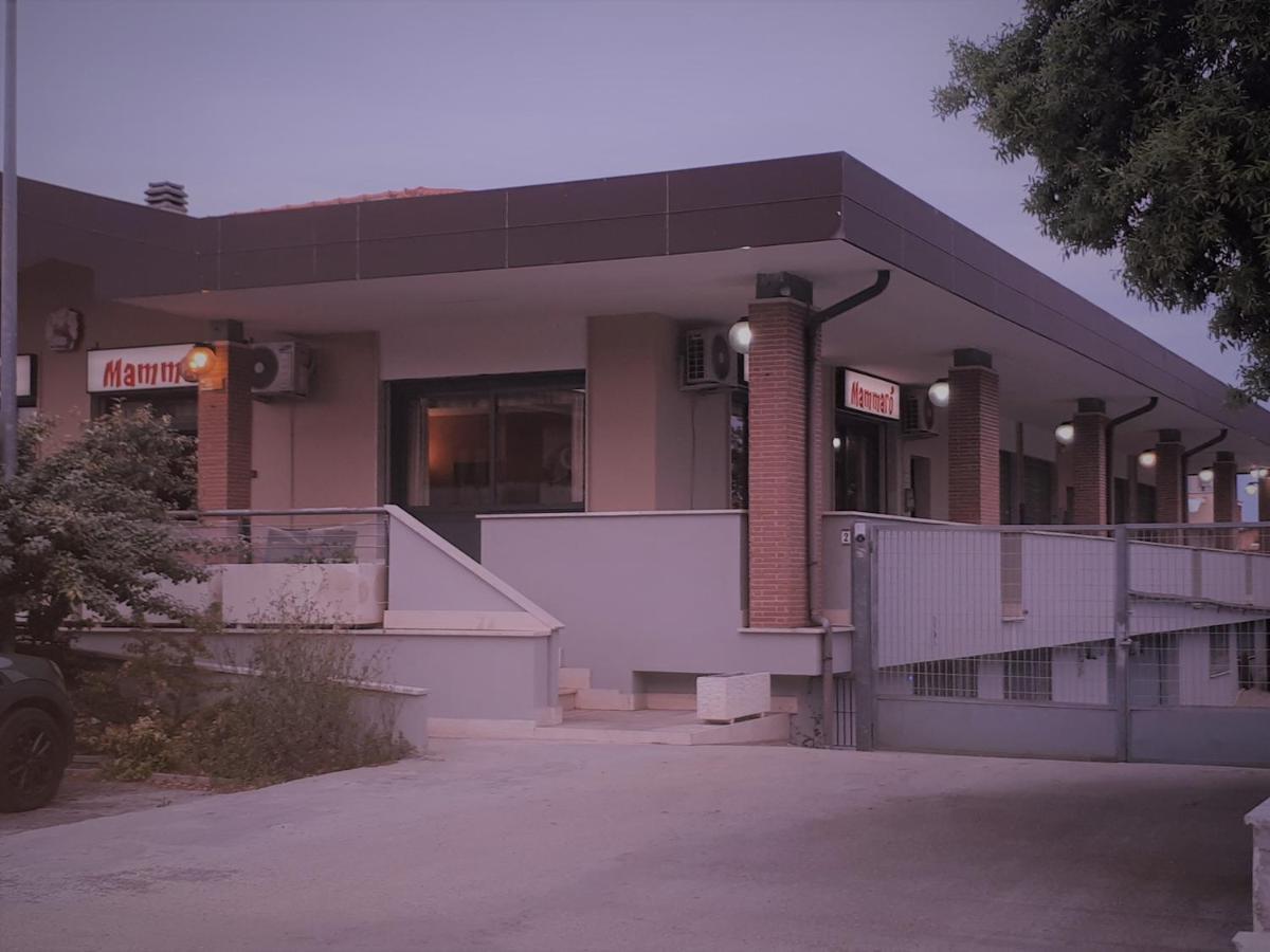 Domus Claudio Leilighet Fiumicino Eksteriør bilde